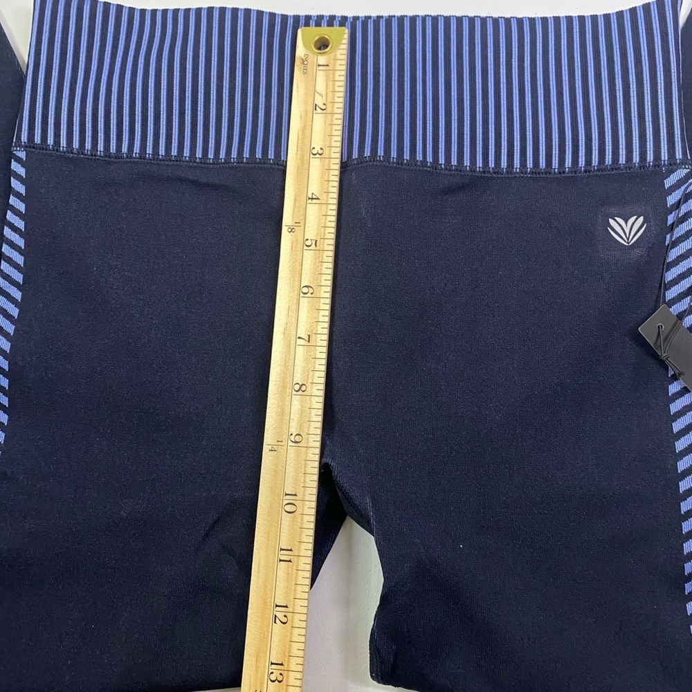 High rise seamless leggings size large NWT forever 21 navy blue - Picture 4 of 9
